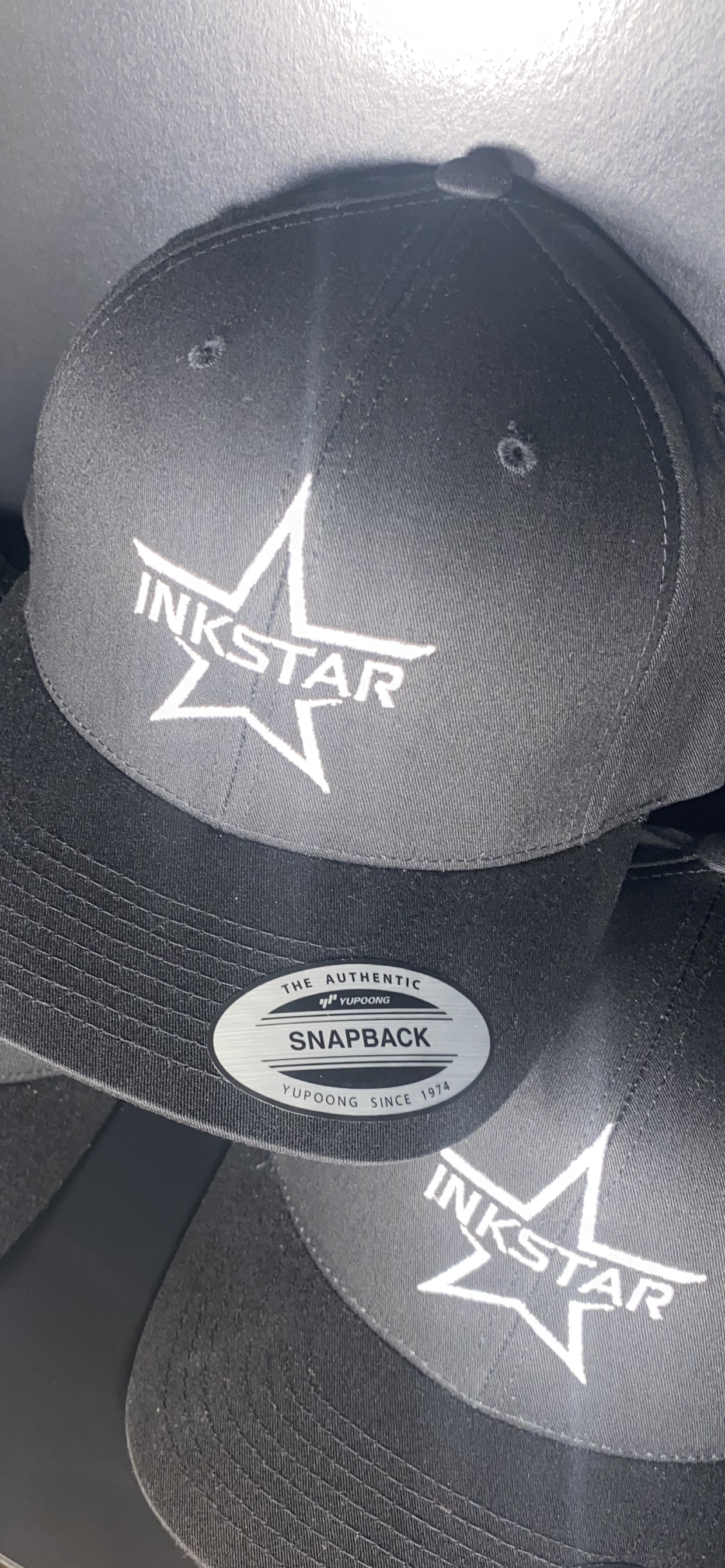 INK⭐️STAR  Snap-Back